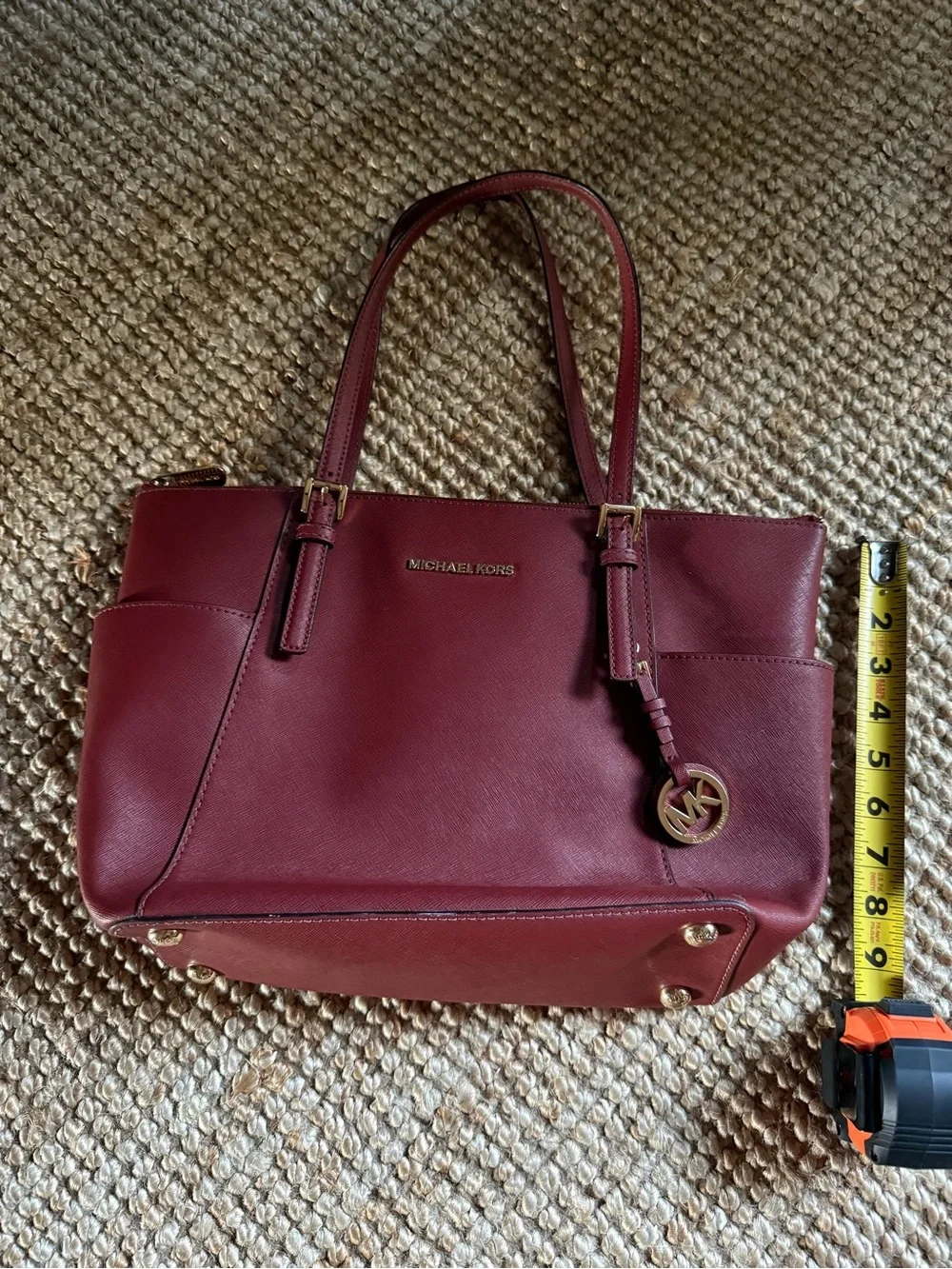 ⚜️👜MICHAEL KORS CHARLOTTE SAFFIANO BURGUNDY LEATHER TOTE BAG 👜⚜️